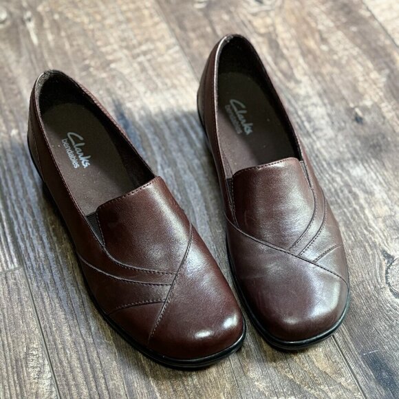 Clarks Bendables Blackberry Slip-On Dark Brown Women's Size 7.5 - Picture 1 of 14